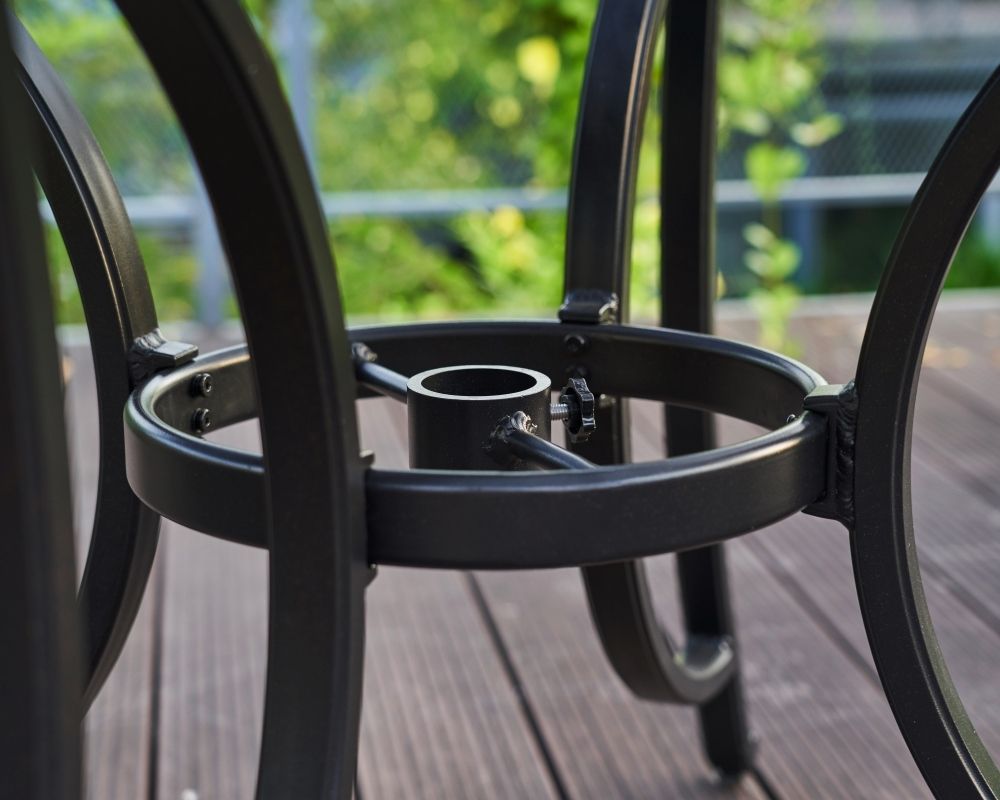 Fiji Metal Outdoor Dining table